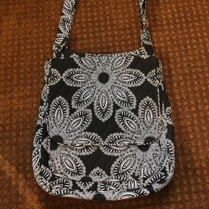 Vera Bradley mailbag crossbody